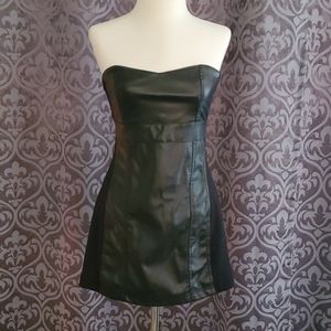 G by Guess size M black mini skirt